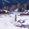 Sieben Bergrestaurants und Hütten stehen zur Mittagspause oder zur Einkehr auf einen Kaffee im Skigebiet zur Verfügung.