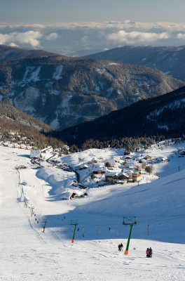 Das Berg Dorf Falkert, mit seinen überschaubaren Pisten!