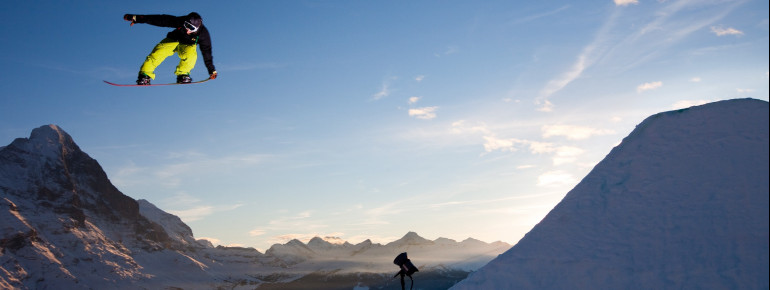 Die Eiger Nordwand bietet eine tolle Kulisse für Air Time Shots