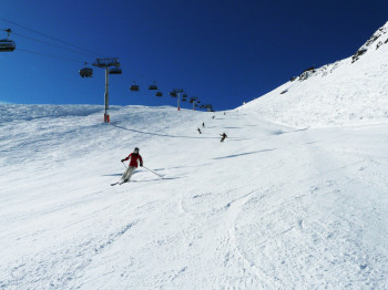 Das Skigebiet Gudauri ist vor allem für sein außergewöhnlich gutes Preis-Leistungs-Verhältnis bekannt.