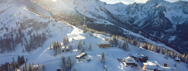 Das Senderplateau erstrahlt in der Morgensonne in seiner vollen Schönheit.