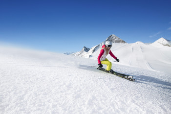 Skivergnügen am Ende des Tuxertals verspricht der Hintertuxer Gletscher....