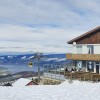 Berggasthaus Mostelberg mit Blick zum Ägerisee