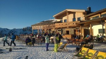 Wunderschöne Sonnenterrasse in geschützter Lage: Die Vider Alp unterhalb der Idalp