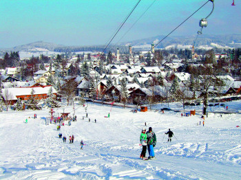 Blick auf Isny im Allgäu vom Skilift Felderhalde