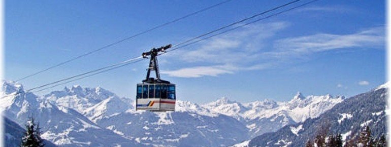Die Kristbergbahn bringt Wintersportler auf den 1.443 Meter hohen Kristberg.