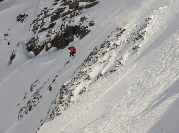 Freeride im Skigebiet La Parva.