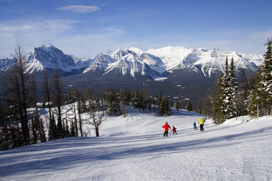 Im Skigebiet gibt es an fast jedem Lift Pisten für jeden Schwierigkeitsgrad.