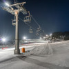 Rund um den Sessellift in Leutasch kann man einmal pro Woche auch am Abend Skifahren.