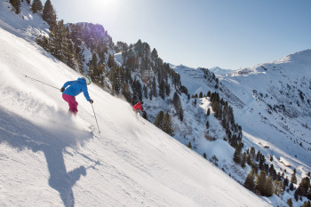 Mit einem Gefälle von 78% ist die Harakiri-Piste am Penken die steilste Abfahrt Österreichs.