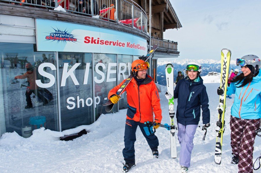 Der Skiservice im Kofelcenter befindet sich direkt an der Bergstation des Millennium-Express.