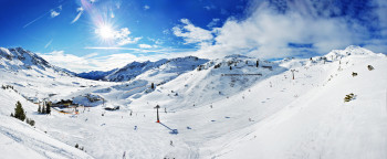 Panoramablick ins Skigebiet Obertauern