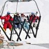 Mehrere Skilifte befördern die Gäste auf bis zu 3310 Meter Höhe.