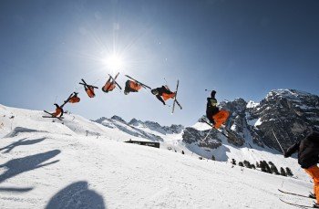 Auch Freeskier und -snowboarder kommen in Schlick auf ihre Kosten.