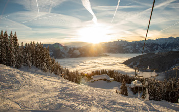 Ein Highlight im Skigebiet Schmitten sind die Sonnenaufgangsfahrten.