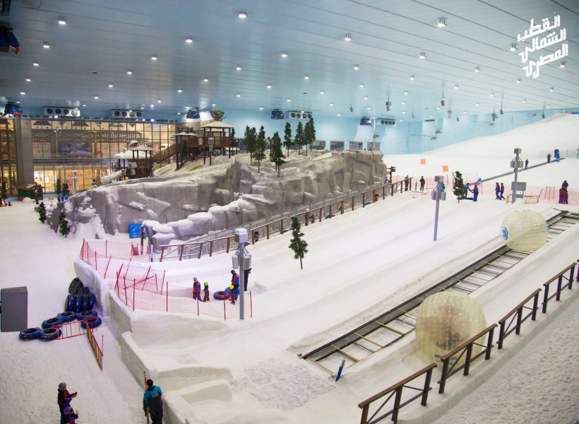 Die Skihalle bietet noch weitere winterliche Aktivitäten.
