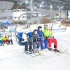 Blick auf den 4er-Sessellift der Skihalle in Neuss.