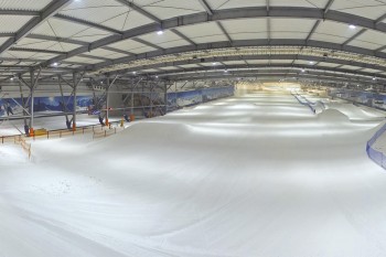 300 Meter lang ist die Piste der SnowWorld Bispingen.