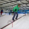 Freestyler fühlen sich im Snow Park wohl, wo sie ihre Fähigkeiten an Obstacles beweisen können