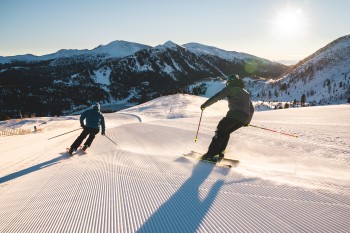 43 top präparierte Pistenkilometer warten auf die Wintersportler.