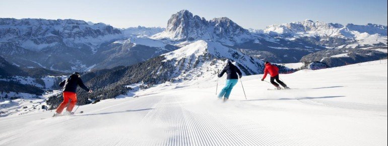 Vor allem fortgeschrittene Skifahrer finden hier ein riesiges Pistenangebot.