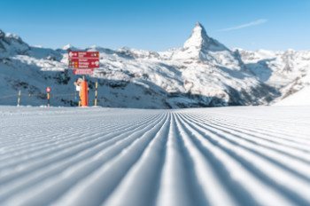 Frisch präparierte Pisten im Matterhorn ski paradise