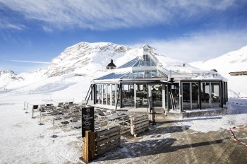 Speisen unter einer Glaskuppel: das Restaurant Gletscher 2600