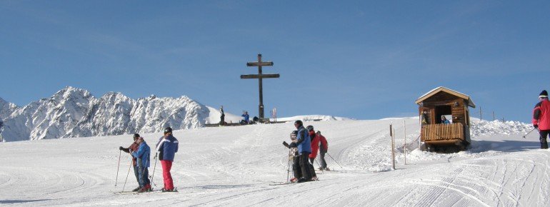 beim Gipfelkreuz am Rangger Köpfl