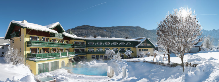 Winteransicht Hotel Sommerhof in Gosau