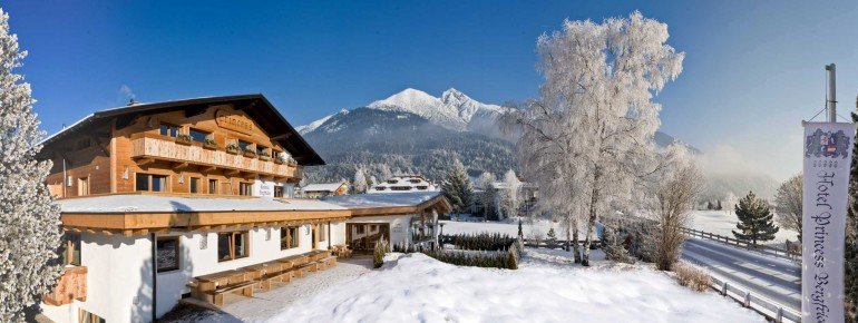 Hotel Princess Bergfrieden Außenansicht Winter