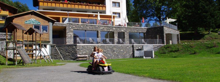 Hotel mit Spielplatz