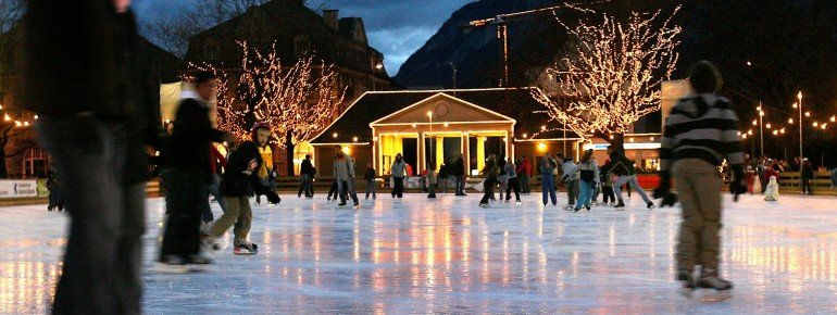 Eisfeld Quader in der Stadt Chur