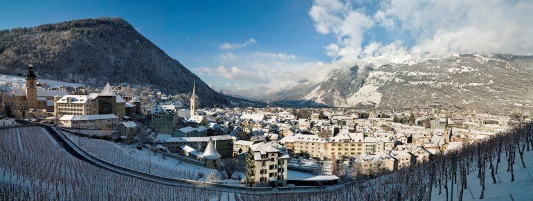 Panorama Chur - Die Alpenstadt im Winter